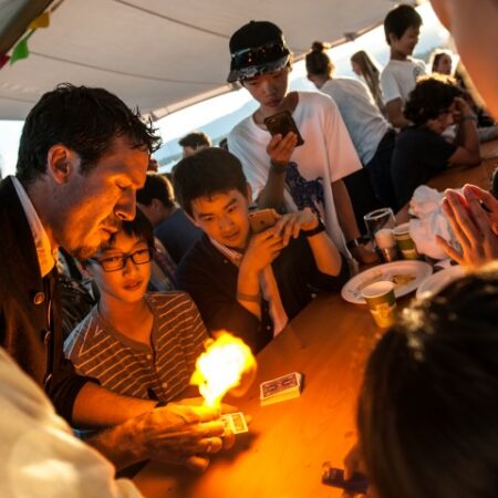 Myster Pedge Close Up Paris